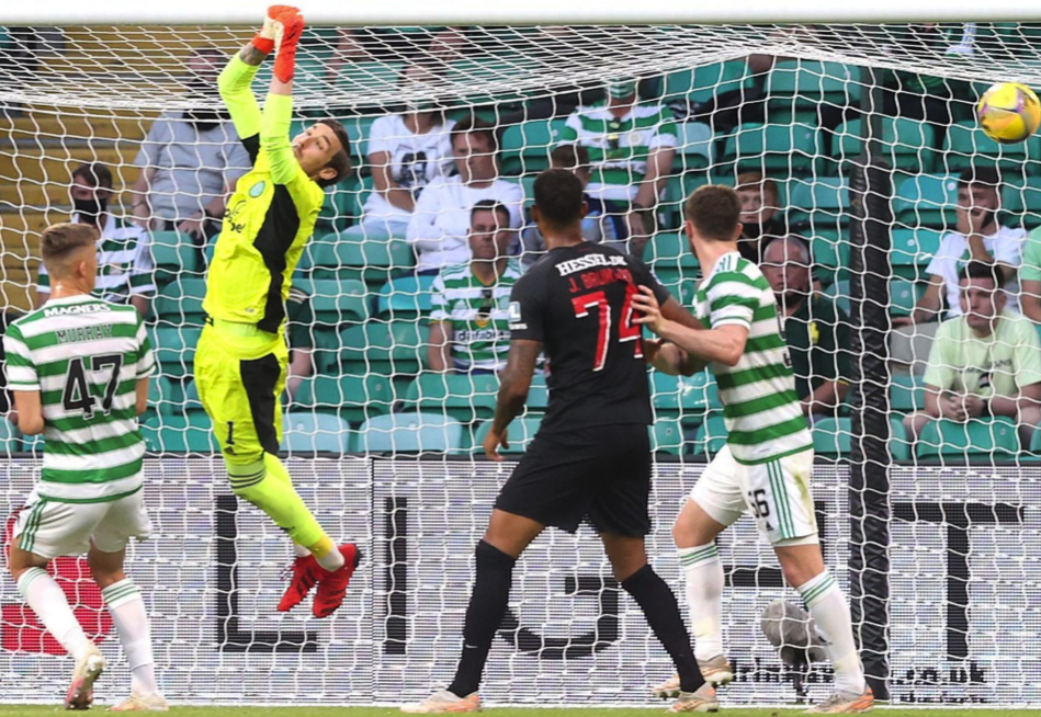 Celtic offered bad news about £12 million goalkeeper